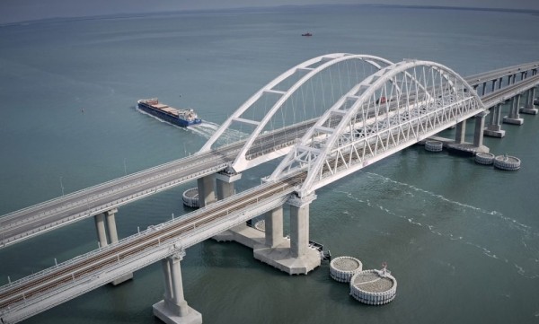 «Главное теперь пережить ответную атаку»: как украинские соцсети отреагировали на подрыв Крымского моста