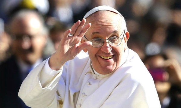 Святее Папы Римского. Киев обвинил Ватикан в получении денег от России