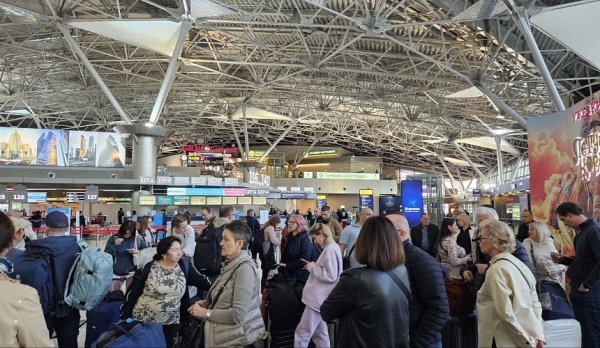 Вылет рейса Pegasus из Москвы в Стамбул задерживается на 15 часов